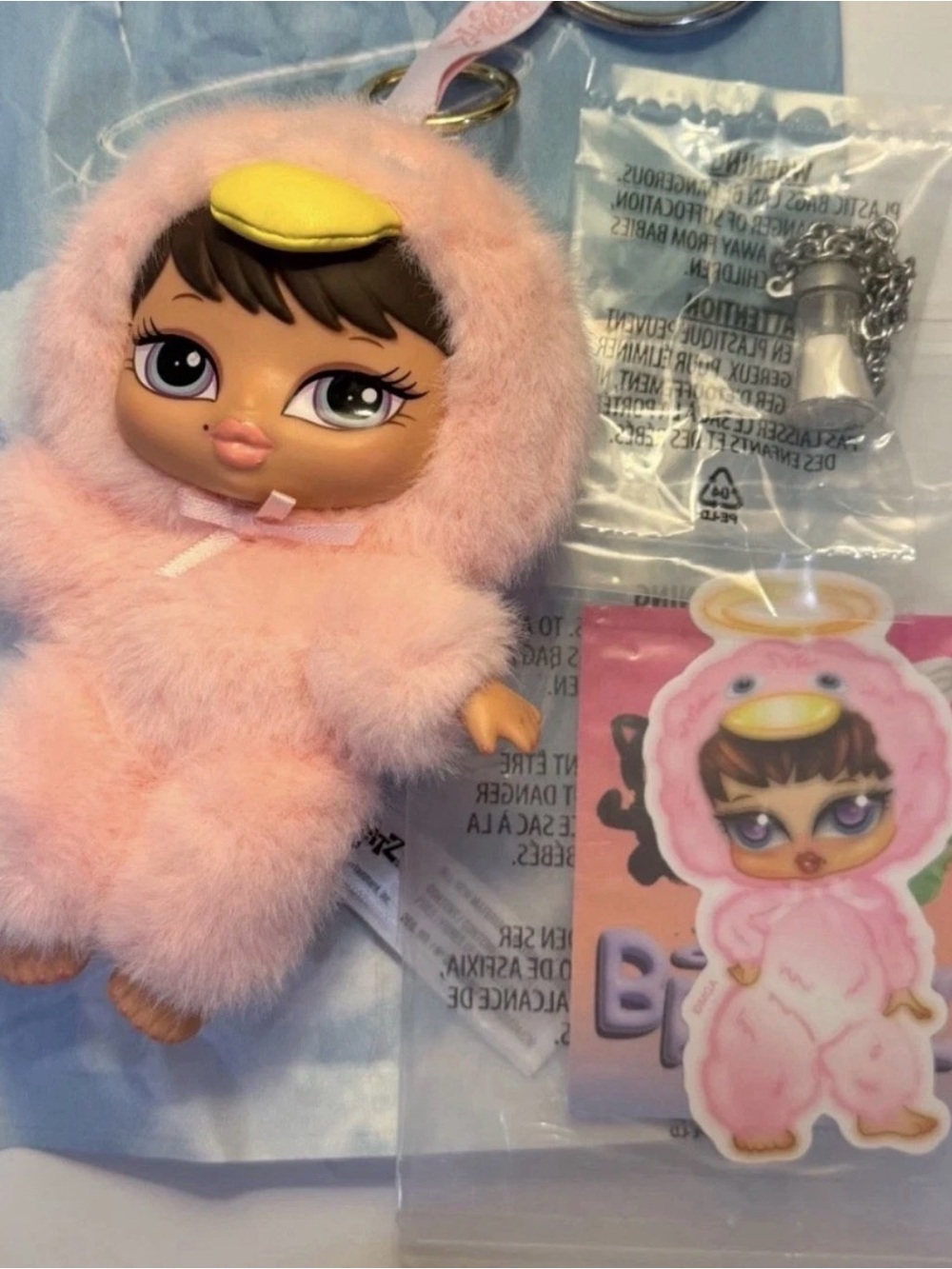 Bratz SECRET Bratziez Iconz Phoebe Plush Pendant Suga Sugar Duck Angel/